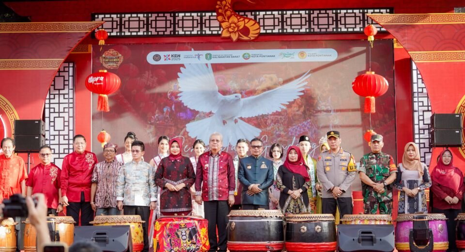 Pembukaan Festival Cap Go Meh di Pontianak